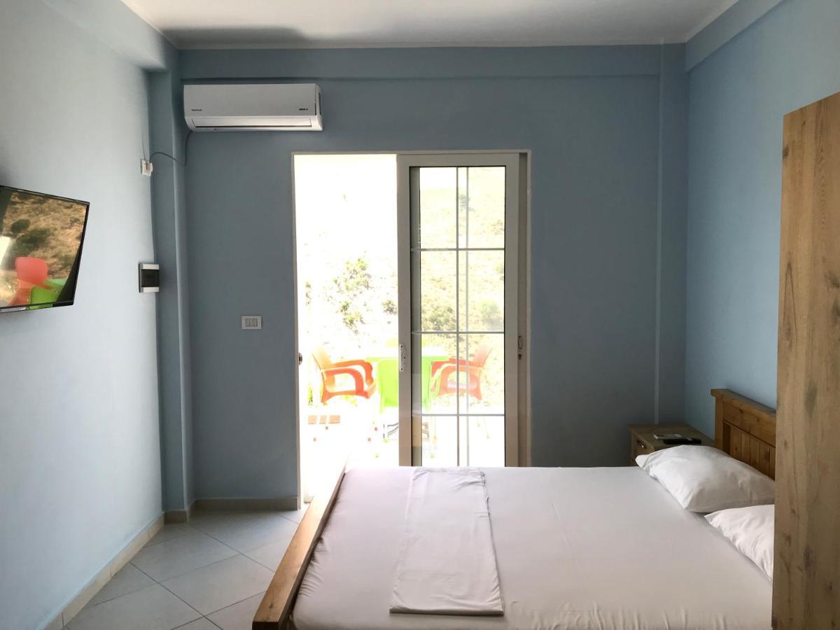 Vila Bedro Sarandë Exterior foto
